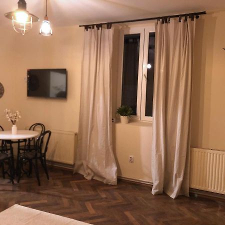 Aftar Inn Braşov Buitenkant foto