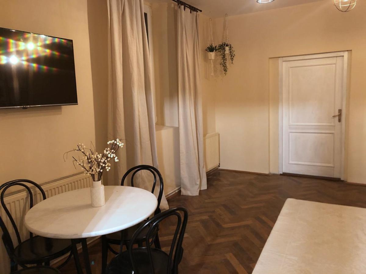 Aftar Inn Braşov Buitenkant foto